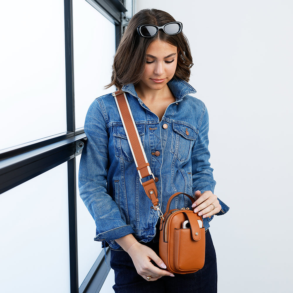 GAIL Phone Crossbody Bag with Dual Straps