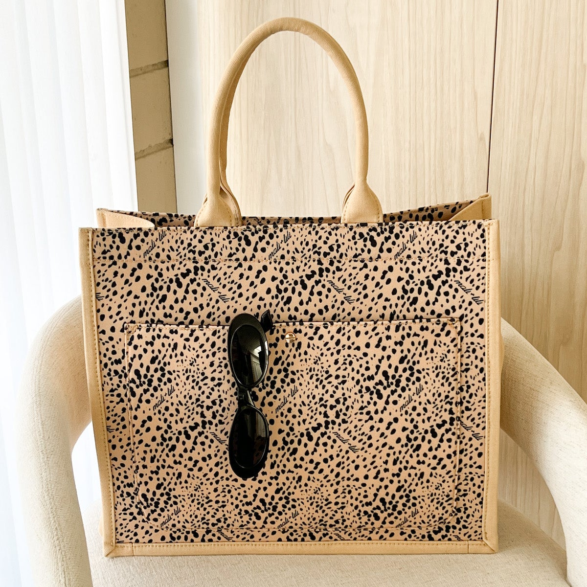 Dahlia Canvas Tote